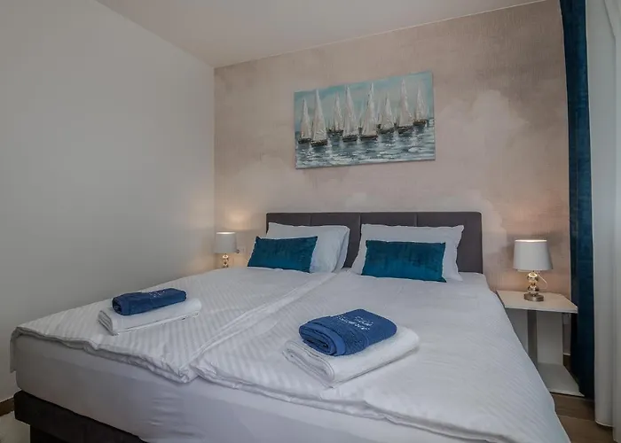 With Pool, Luxuriously Furnished, Quiet Area - By Traveler Tourist Agency Krk Id2389 Villa Zgaljic